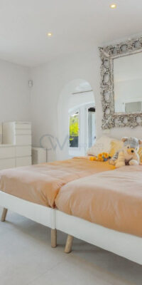 Exclusive 6-Bedroom Luxury Villa in Roca Llisa, Ibiza Exclusive 6-Bedroom Luxury Villa in Roca Llisa, Ibiza