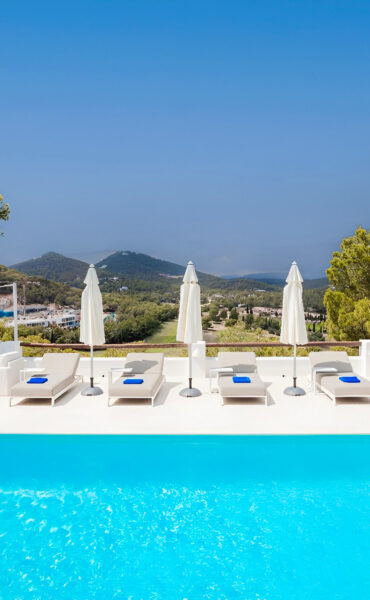 Exclusive 6-Bedroom Luxury Villa in Roca Llisa, Ibiza