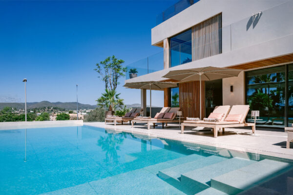 Luxury Villa for Rent in Talamanca with Sea Views