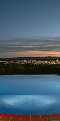 Luxuriöse Wellness-Villa zu vermieten in Santa Gertrudis Luxuriöse Wellness-Villa zu vermieten in Santa Gertrudis