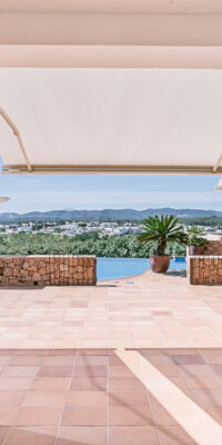 Luxuriöse Wellness-Villa zu vermieten in Santa Gertrudis Luxuriöse Wellness-Villa zu vermieten in Santa Gertrudis