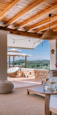 Luxuriöse Wellness-Villa zu vermieten in Santa Gertrudis Luxuriöse Wellness-Villa zu vermieten in Santa Gertrudis