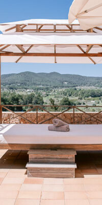 Luxuriöse Wellness-Villa zu vermieten in Santa Gertrudis Luxuriöse Wellness-Villa zu vermieten in Santa Gertrudis