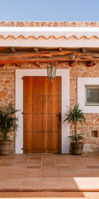 Luxuriöse Wellness-Villa zu vermieten in Santa Gertrudis Luxuriöse Wellness-Villa zu vermieten in Santa Gertrudis