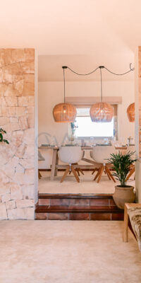 Luxuriöse Wellness-Villa zu vermieten in Santa Gertrudis Luxuriöse Wellness-Villa zu vermieten in Santa Gertrudis