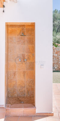 Luxuriöse Wellness-Villa zu vermieten in Santa Gertrudis Luxuriöse Wellness-Villa zu vermieten in Santa Gertrudis