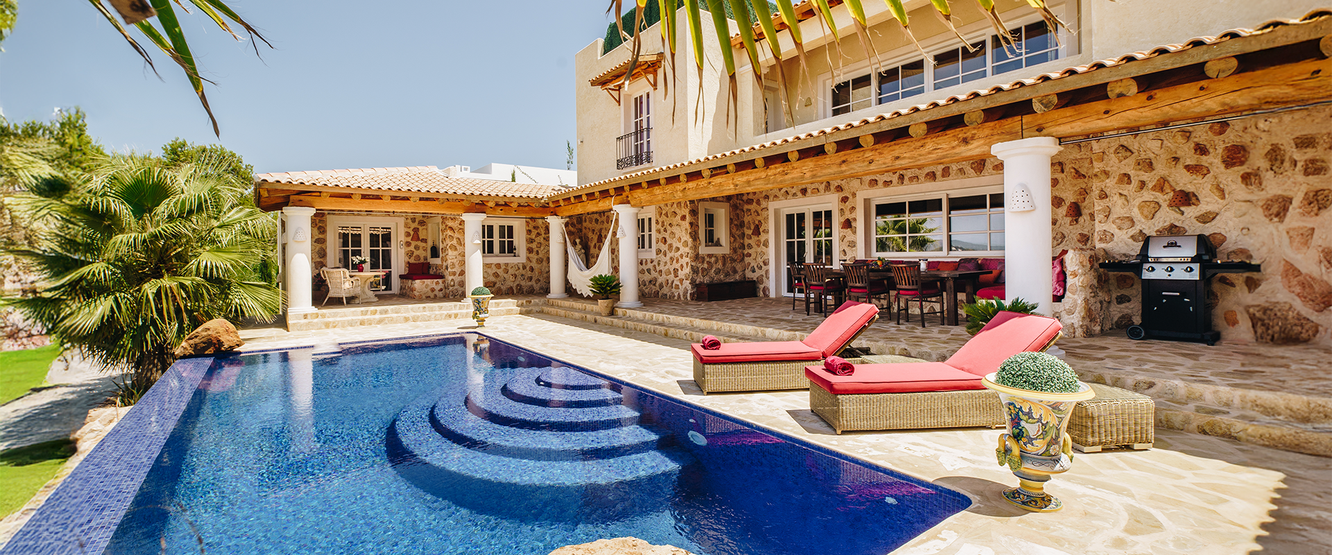 Romantic Luxury Villa with Sunset Views Near Ibiza Town