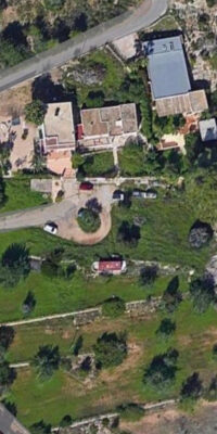 Serene multi-unit country estate to renovate Serene multi-unit country estate to renovate