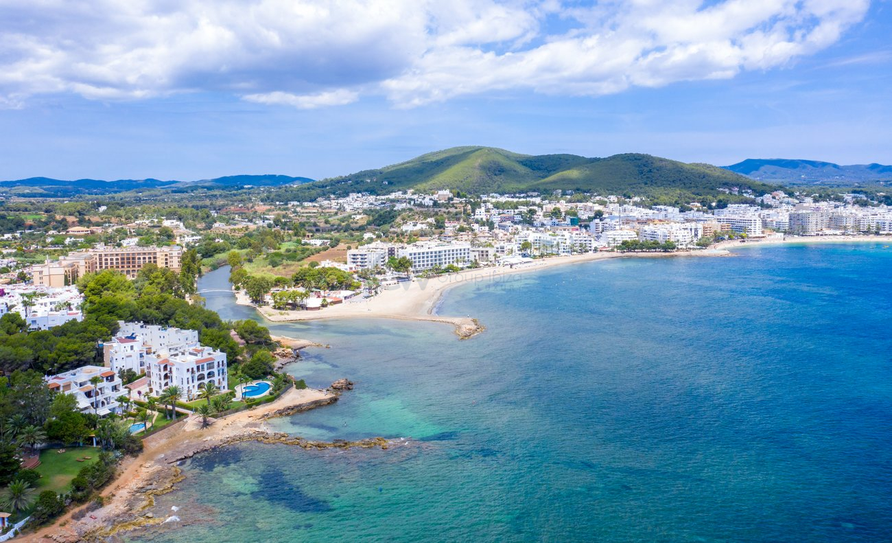 Découvrez les meilleurs quartiers pour acheter une maison à Ibiza