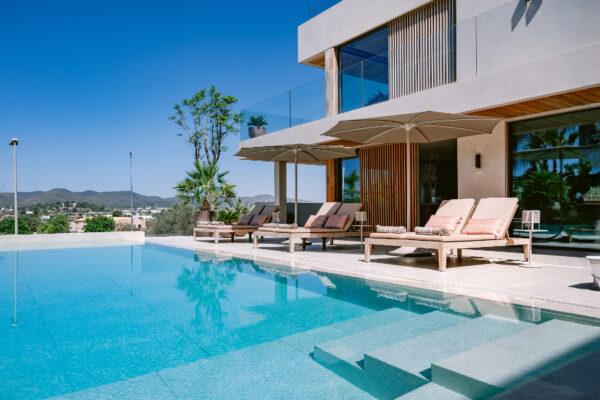 Luxury Rental Villa with Sea Views in Talamanca