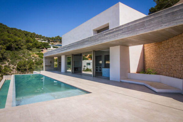 Modern Sea-View Villa in Roca Llisa