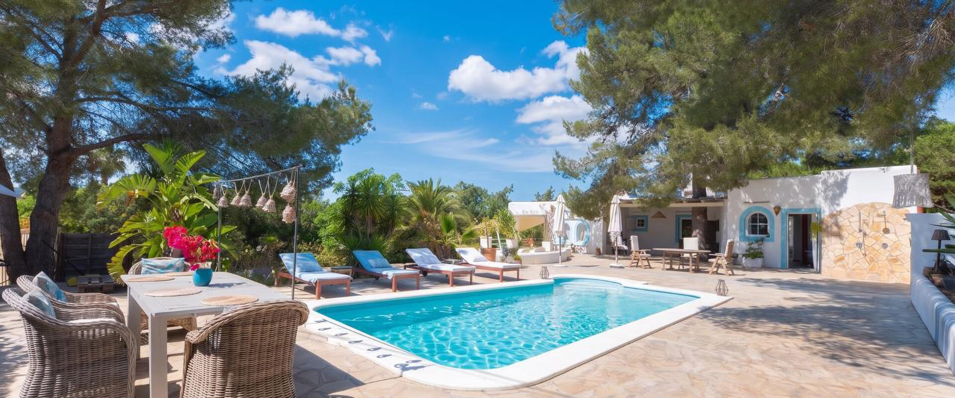 Authentic Ibiza Finca with rooftop terrace & sea views