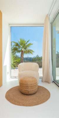 Contemporary Country Villa with Open Views Near San José Contemporary Country Villa with Open Views Near San José