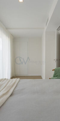 Sophisticated Duplex Penthouse with Sea Views Sophisticated Duplex Penthouse with Sea Views